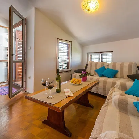 アパート Zentrumsnahes Nur 130 Meter Zum Mit Meerblick - Hunde Willkommen *