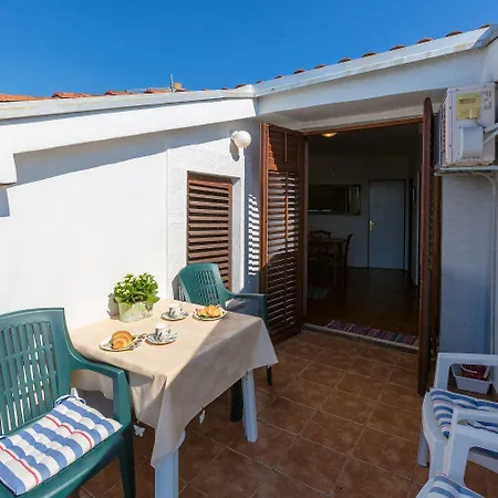 Apartament Zentrumsnahes Nur 130 Meter Zum Mit Meerblick - Hunde Willkommen Crikvenica