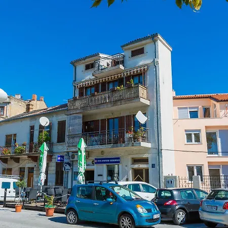 Apartament Zentrumsnahes Nur 130 Meter Zum Mit Meerblick - Hunde Willkommen *