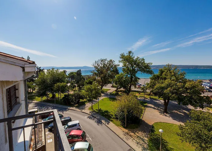 Apartment Zentrumsnahes Nur 130 Meter Zum Mit Meerblick - Hunde Willkommen *