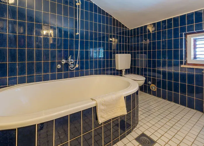 Zentrumsnahes Nur 130 Meter Zum Mit Meerblick - Hunde Willkommen アパート